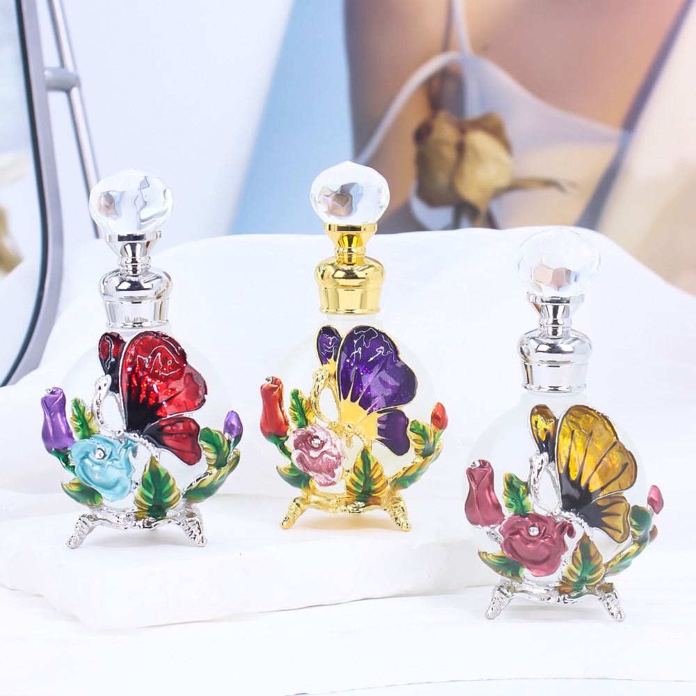 Металлическая винтажная бутылк – обзор и цена Home Decor Dubai