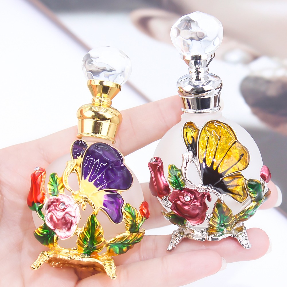Металлическая винтажная бутылк – обзор и цена Home Decor Dubai